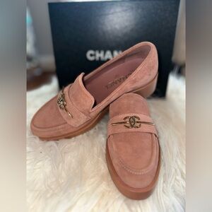Chanel -loafers